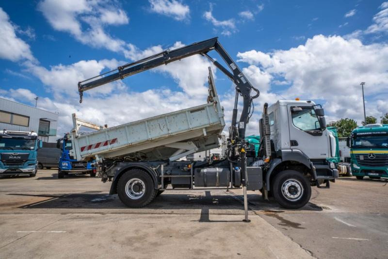 Renault KERAX 370 DXI + TRI BENNE+HIAB 16t/m + 2 EXT - Tippbil lastbil, Kranbil: bild 3 Renault KERAX 370 DXI + TRI BENNE+HIAB 16t/m + 2 EXT - Tippbil lastbil, Kranbil: bild 3