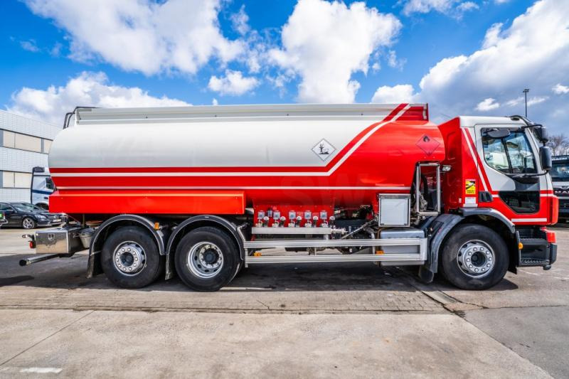 Volvo FE 320+MAGYAR 19.000L/5Comp. - Tankbil: bild 3 Volvo FE 320+MAGYAR 19.000L/5Comp. - Tankbil: bild 3