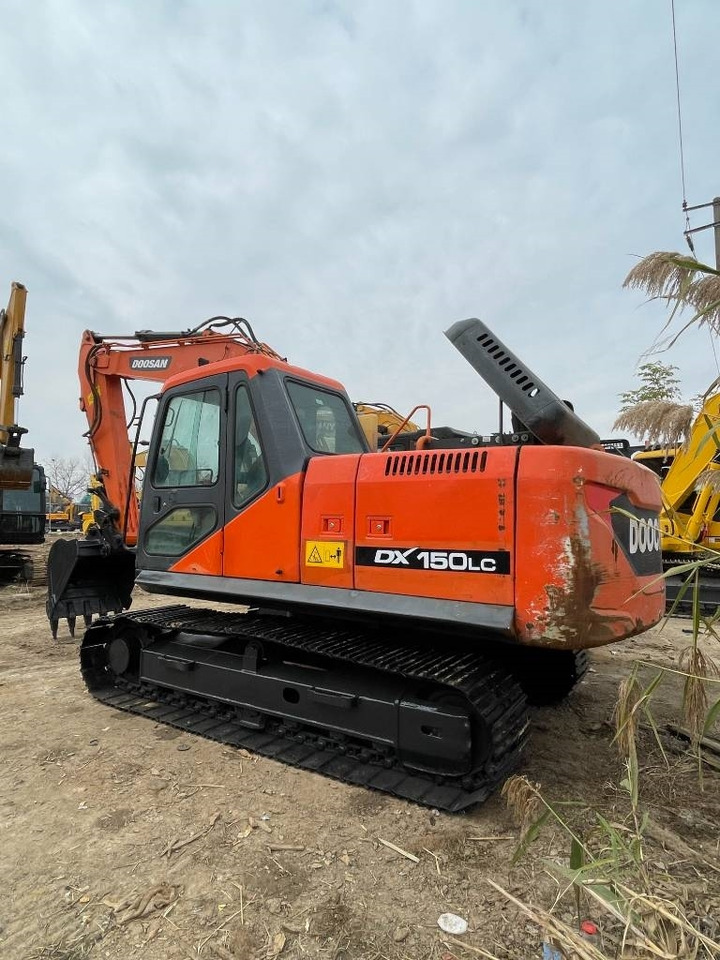 Doosan dx150 - Bandgrävare: bild 2 Doosan dx150 - Bandgrävare: bild 2