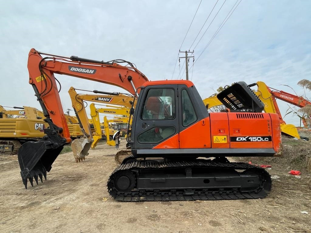 Doosan dx150 - Bandgrävare: bild 3 Doosan dx150 - Bandgrävare: bild 3