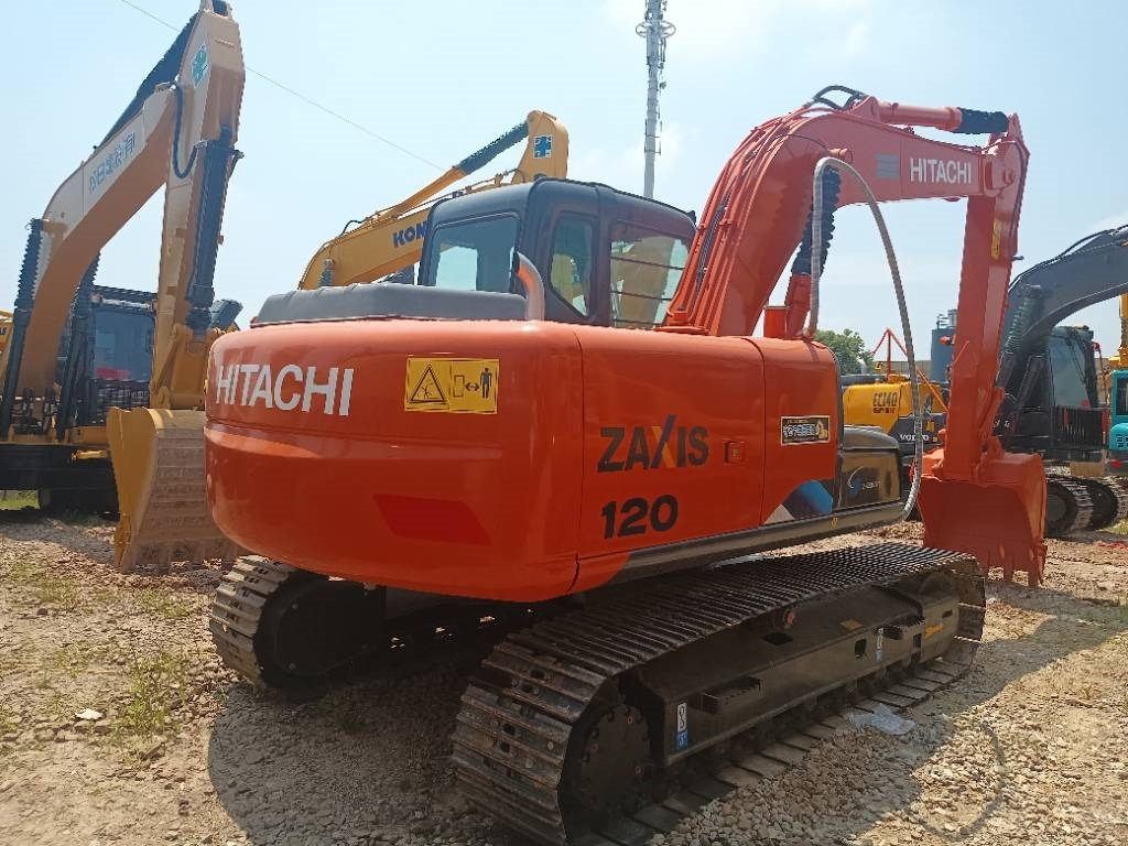 Hitachi ZX 120 - Bandgrävare: bild 2 Hitachi ZX 120 - Bandgrävare: bild 2