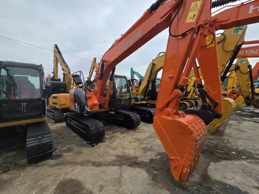 Hitachi ZX 135 US - Bandgrävare: bild 3 Hitachi ZX 135 US - Bandgrävare: bild 3