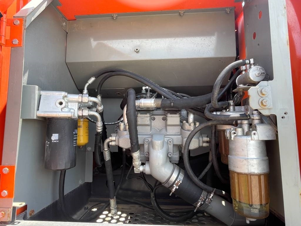 Hitachi ZX 200 - Bandgrävare: bild 5 Hitachi ZX 200 - Bandgrävare: bild 5