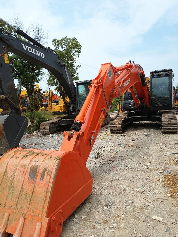 Leasa Hitachi ZX 200  Hitachi ZX 200: bild 9