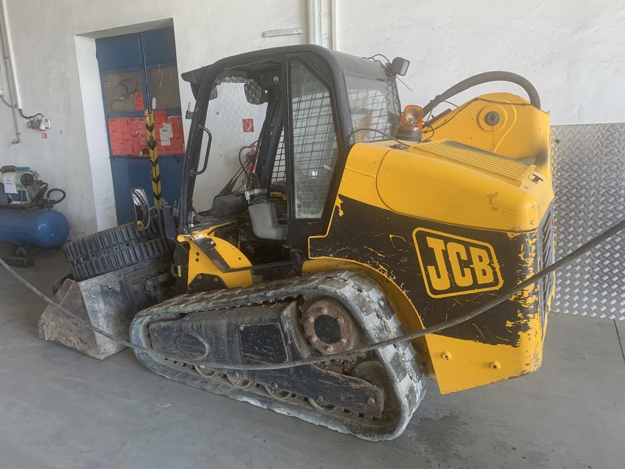 JCB 190T, 46kW, Pásový nakladač - Kompaktlastare/ Slirstyrda lastare: bild 4 JCB 190T, 46kW, Pásový nakladač - Kompaktlastare/ Slirstyrda lastare: bild 4