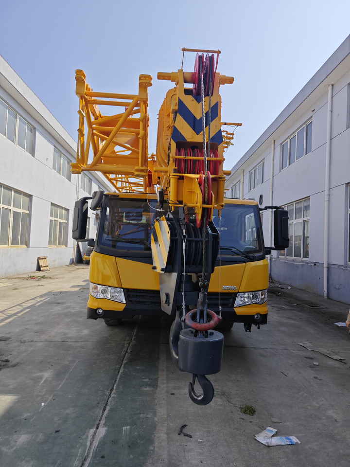 XCMG QY50KC Used Truck Crane - Mobilkran: bild 2 XCMG QY50KC Used Truck Crane - Mobilkran: bild 2