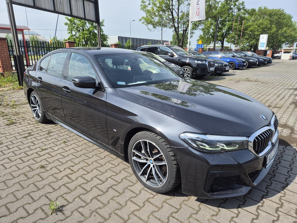 BMW 520D XDRIVE SEDAN - Sedan: bild 1 BMW 520D XDRIVE SEDAN - Sedan: bild 1