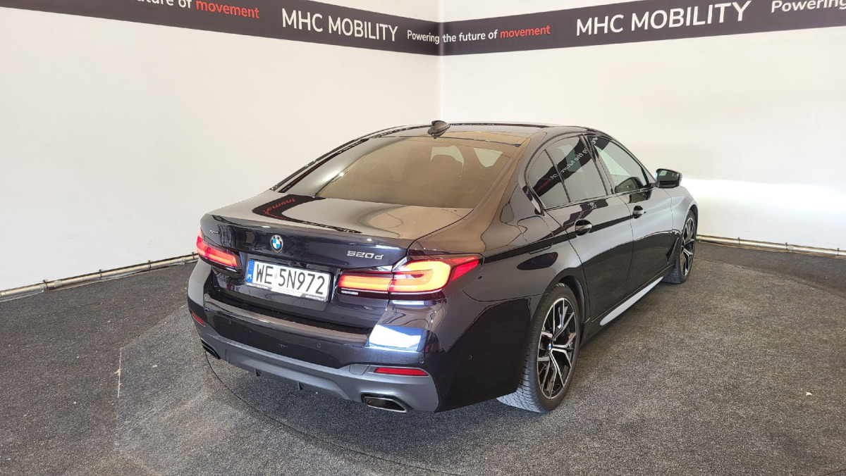 BMW SERIA 5 SEDAN - Sedan: bild 3 BMW SERIA 5 SEDAN - Sedan: bild 3