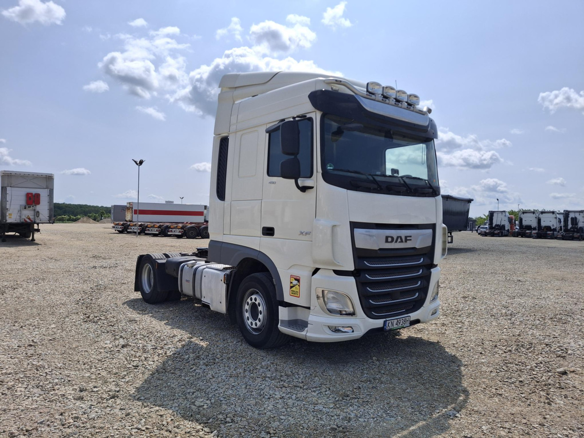 DAF XF 450 FT CIĄGNIK SIODŁOWY - Dragbil: bild 1 DAF XF 450 FT CIĄGNIK SIODŁOWY - Dragbil: bild 1