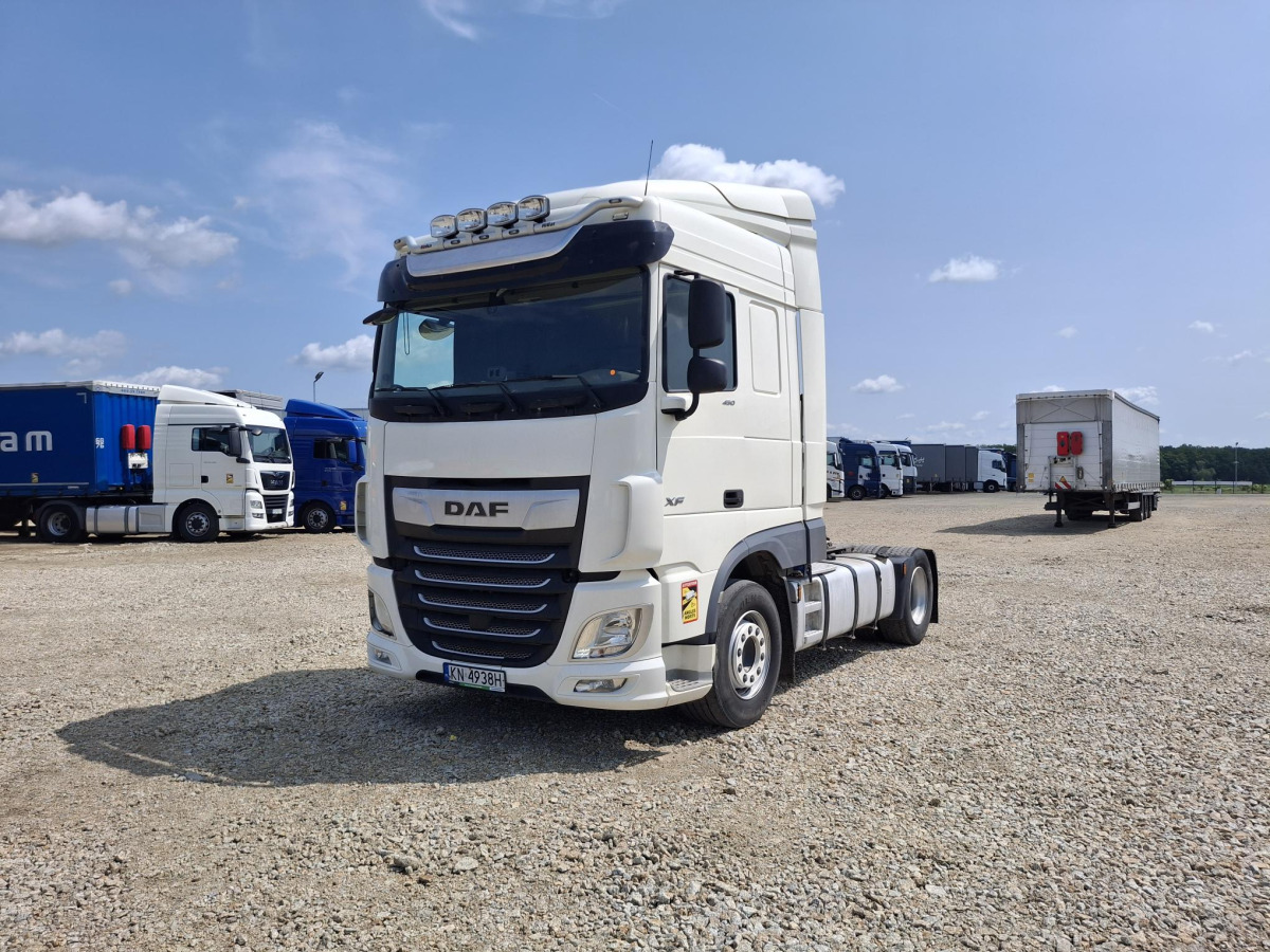 DAF XF 450 FT CIĄGNIK SIODŁOWY - Dragbil: bild 2 DAF XF 450 FT CIĄGNIK SIODŁOWY - Dragbil: bild 2