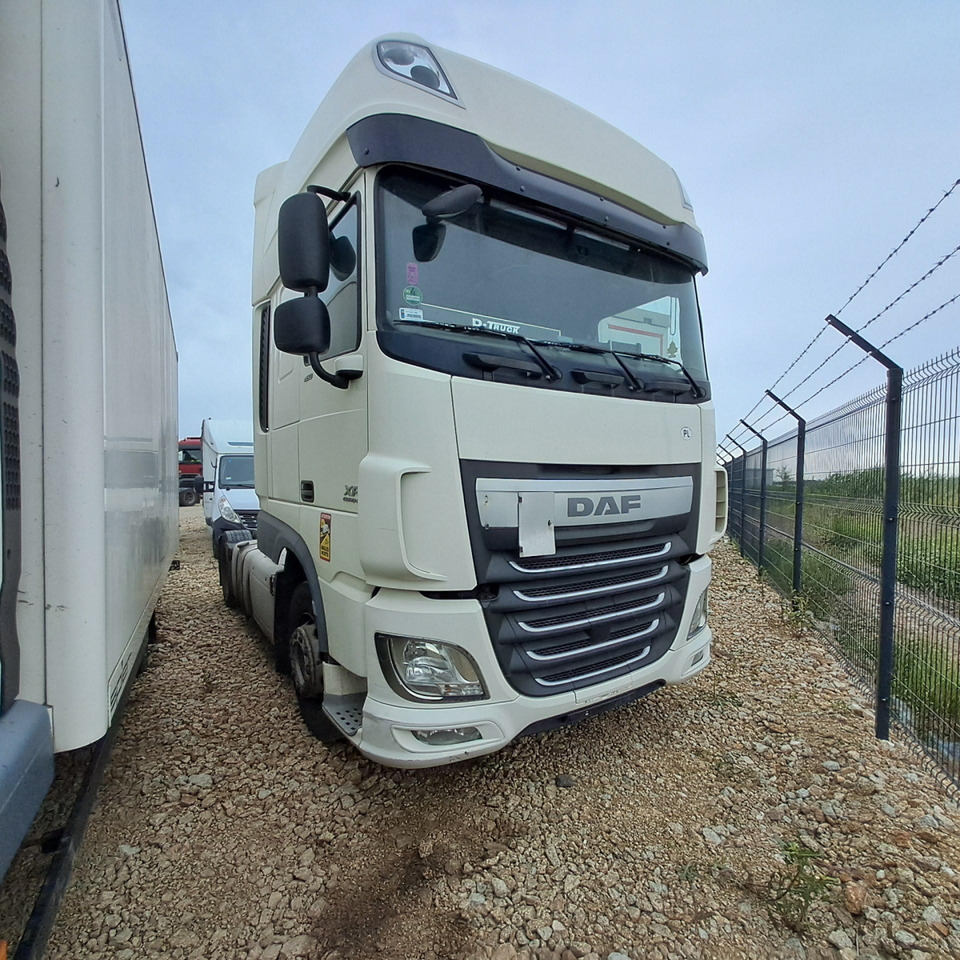 DAF XF 460 FT CIĄGNIK SIODŁOWY - Dragbil: bild 1 DAF XF 460 FT CIĄGNIK SIODŁOWY - Dragbil: bild 1
