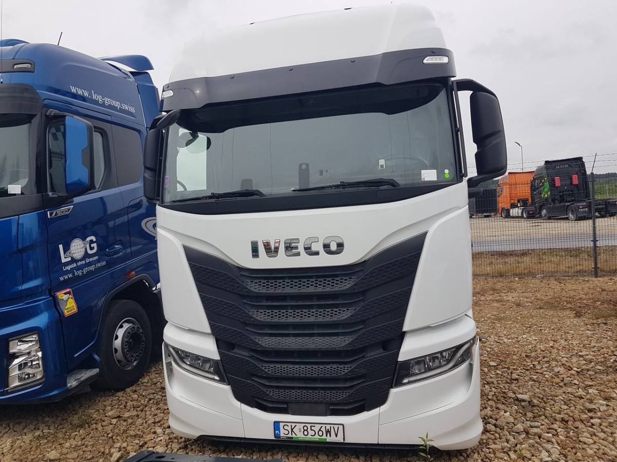 IVECO AS440ST/FP LT CIĄGNIK SIODŁOWY - Dragbil: bild 2 IVECO AS440ST/FP LT CIĄGNIK SIODŁOWY - Dragbil: bild 2