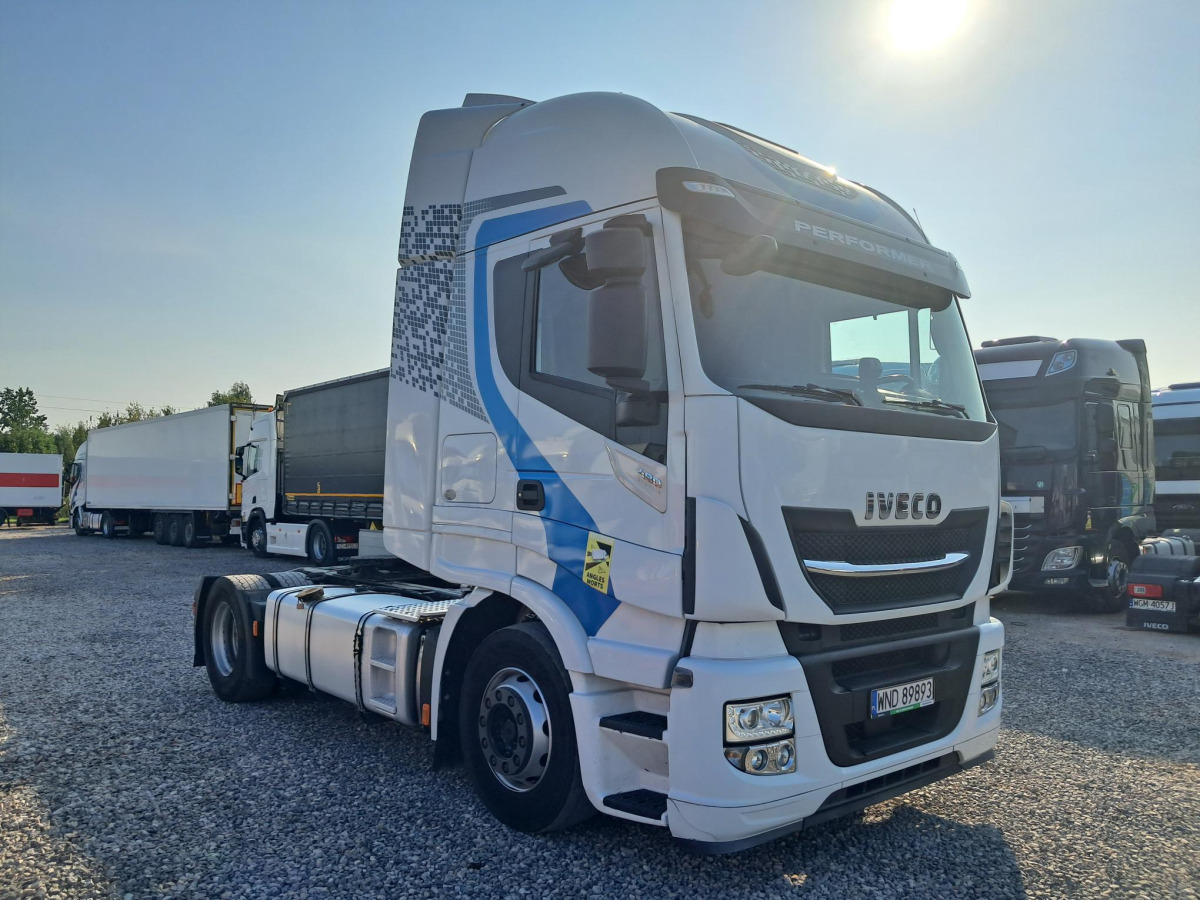 IVECO AS440ST/P CIĄGNIK SIODŁOWY - Dragbil: bild 1 IVECO AS440ST/P CIĄGNIK SIODŁOWY - Dragbil: bild 1