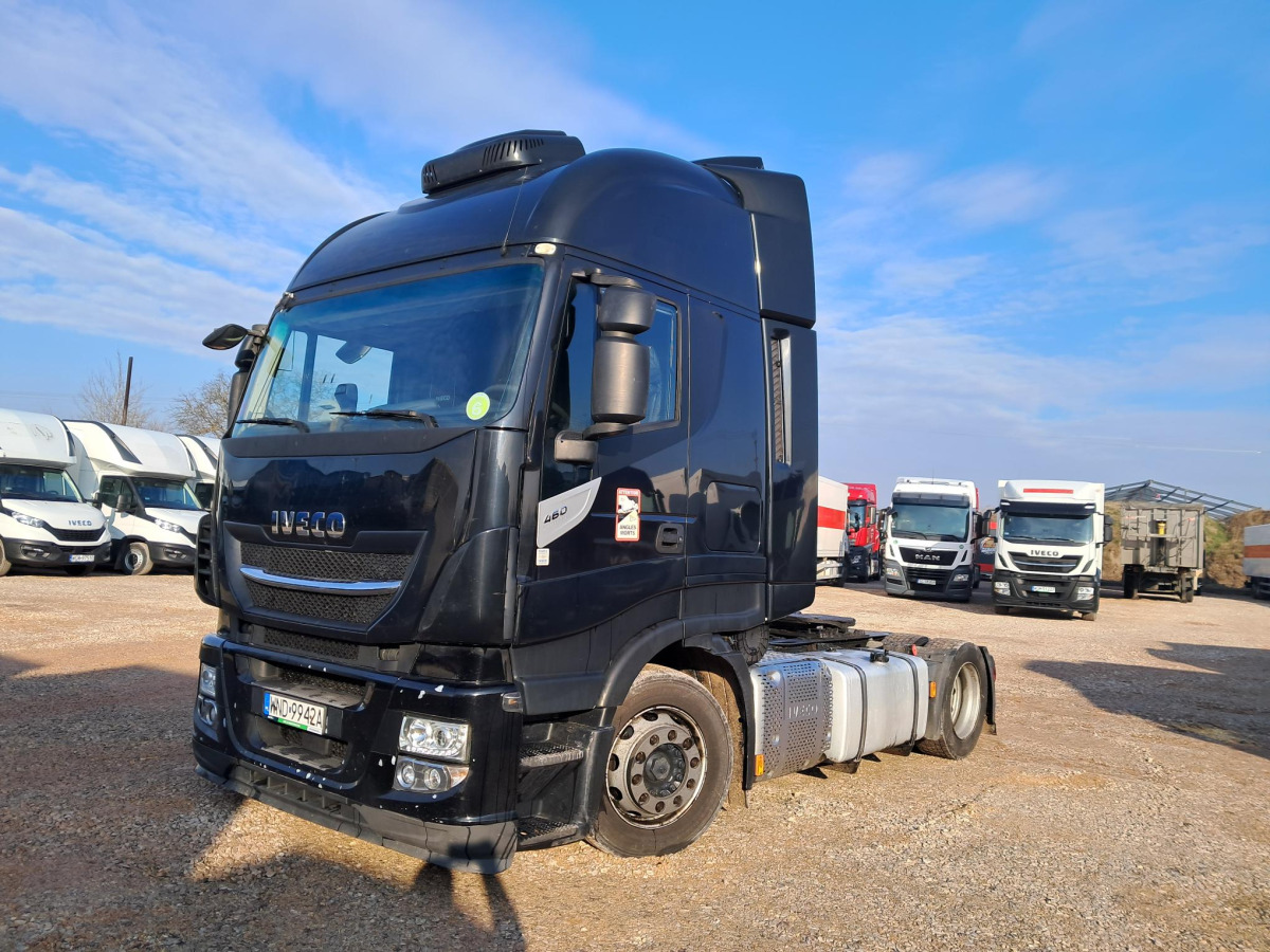 IVECO AS440T/ FP LT CIĄGNIK SIODŁOWY - Dragbil: bild 2 IVECO AS440T/ FP LT CIĄGNIK SIODŁOWY - Dragbil: bild 2