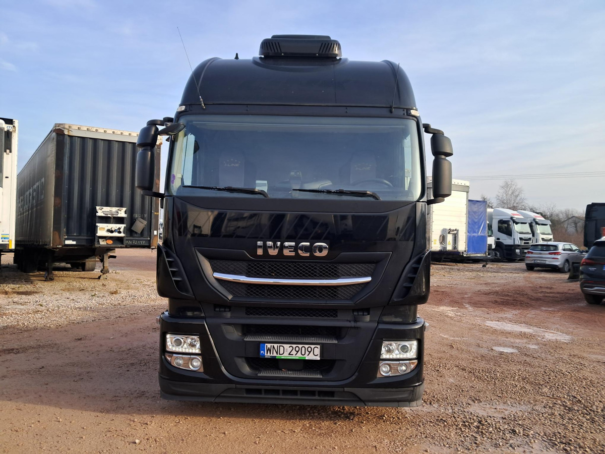IVECO AS440T/ FP LT CIĄGNIK SIODŁOWY - Dragbil: bild 3 IVECO AS440T/ FP LT CIĄGNIK SIODŁOWY - Dragbil: bild 3