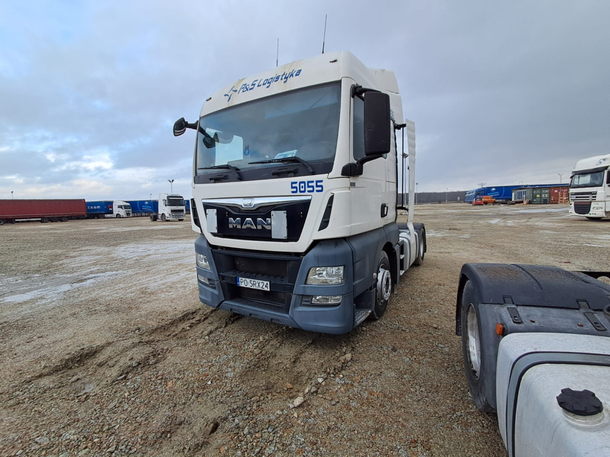 MAN TGX CIĄGNIK SIODŁOWY - Dragbil: bild 2 MAN TGX CIĄGNIK SIODŁOWY - Dragbil: bild 2