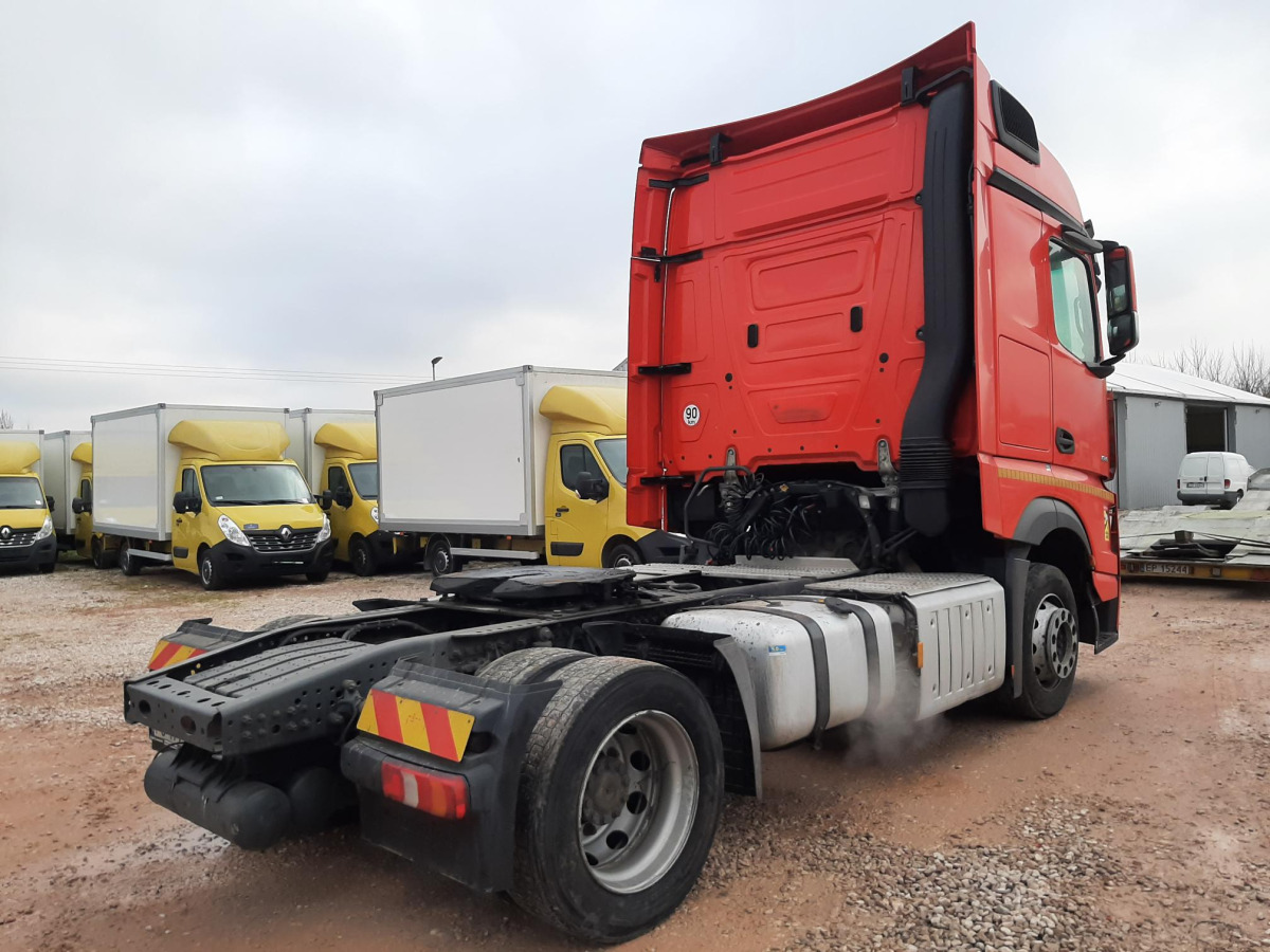 MERCEDES BENZ ACTROS CIĄGNIK SIODŁOWY - Dragbil: bild 5 MERCEDES BENZ ACTROS CIĄGNIK SIODŁOWY - Dragbil: bild 5