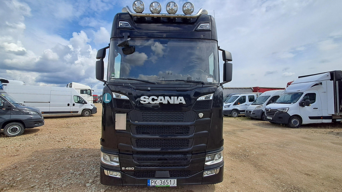 SCANIA S450 CIĄGNIK SIODŁOWY - Dragbil: bild 3 SCANIA S450 CIĄGNIK SIODŁOWY - Dragbil: bild 3