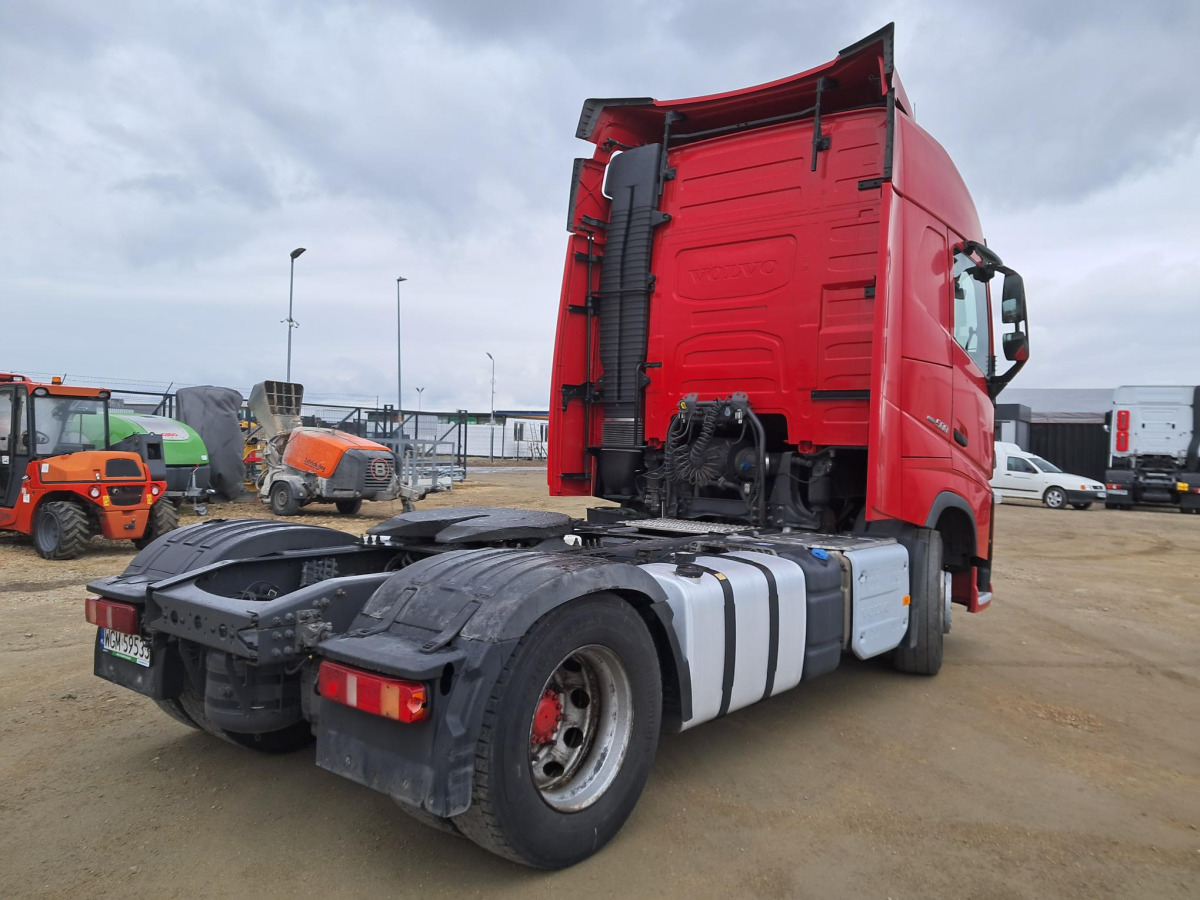 VOLVO FH CIĄGNIK SIODŁOWY - Dragbil: bild 5 VOLVO FH CIĄGNIK SIODŁOWY - Dragbil: bild 5