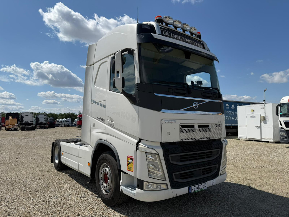 VOLVO FH CIĄGNIK SIODŁOWY - Dragbil: bild 1 VOLVO FH CIĄGNIK SIODŁOWY - Dragbil: bild 1