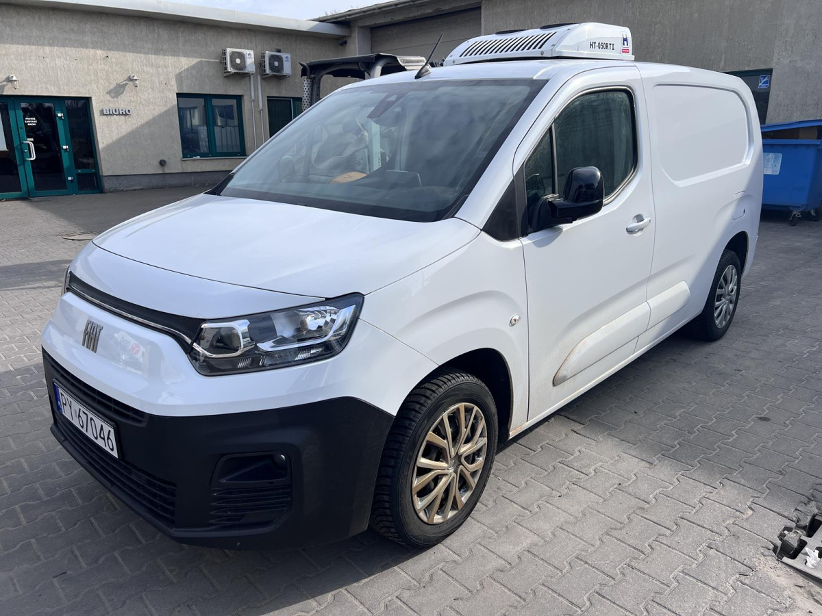 FIAT DOBLO VAN L2 1.5 BLUEHDI S&S MT6 FURGON BLASZAK ZABUDOWA IZOTERMICZNA + AGREGAT CHŁODNICZY HT050RT USZKODZONY SILNIK - Skåpbil: bild 3 FIAT DOBLO VAN L2 1.5 BLUEHDI S&S MT6 FURGON BLASZAK ZABUDOWA IZOTERMICZNA + AGREGAT CHŁODNICZY HT050RT USZKODZONY SILNIK - Skåpbil: bild 3