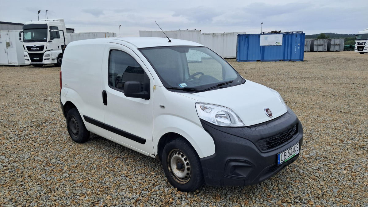 FIAT FIORINO FURGON BLASZAK - Skåpbil: bild 1 FIAT FIORINO FURGON BLASZAK - Skåpbil: bild 1