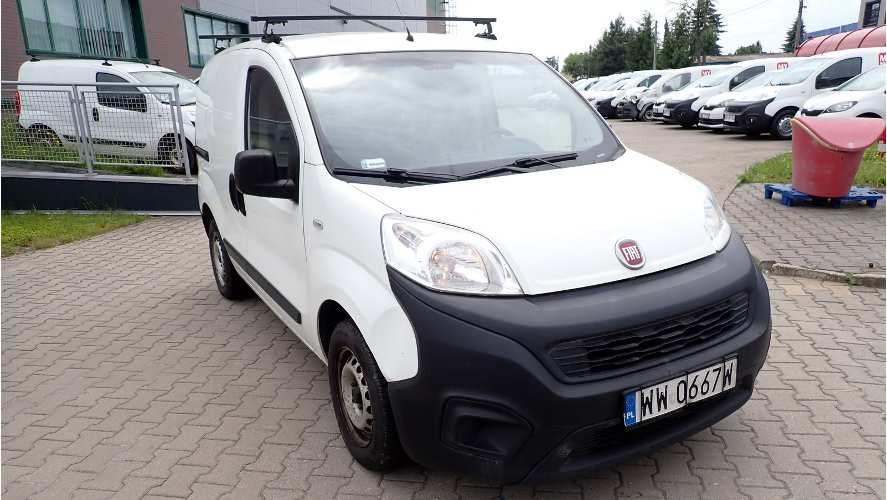 FIAT FIORINO FURGON BLASZAK - Skåpbil: bild 1 FIAT FIORINO FURGON BLASZAK - Skåpbil: bild 1