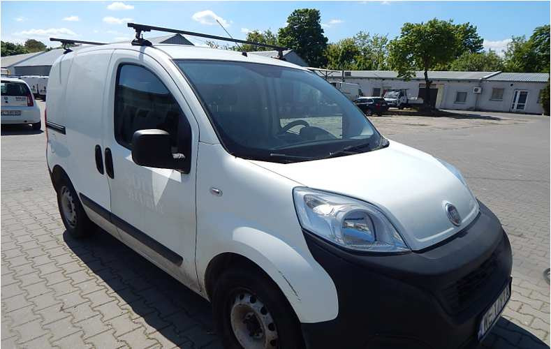 FIAT FIORINO FURGON BLASZAK - Skåpbil: bild 1 FIAT FIORINO FURGON BLASZAK - Skåpbil: bild 1