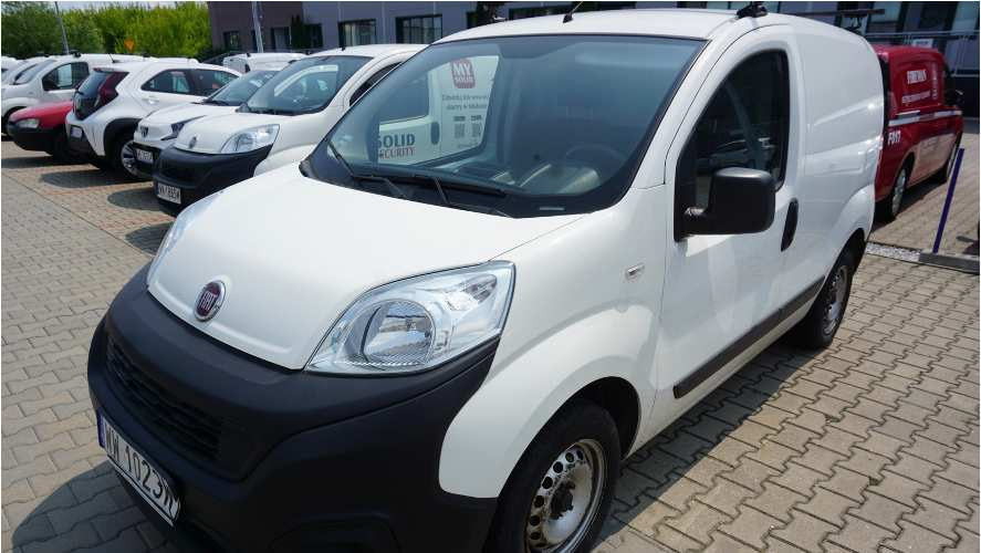 FIAT FIORINO FURGON BLASZAK - Skåpbil: bild 2 FIAT FIORINO FURGON BLASZAK - Skåpbil: bild 2