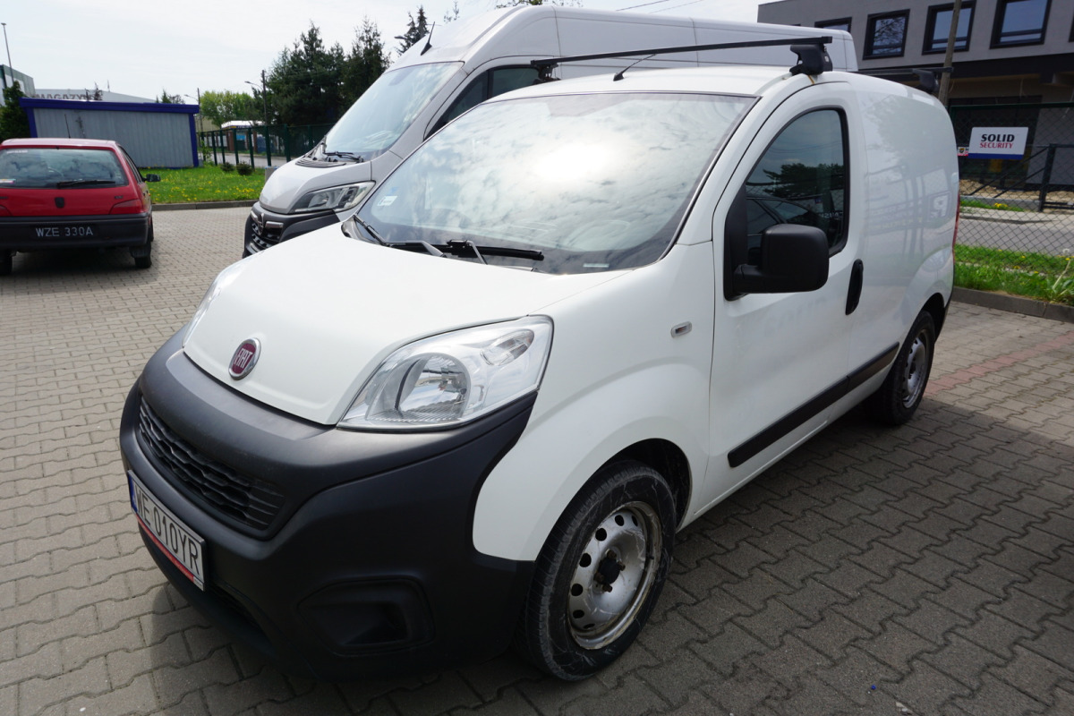 FIAT FIORINO FURGON BLASZAK - Skåpbil: bild 2 FIAT FIORINO FURGON BLASZAK - Skåpbil: bild 2