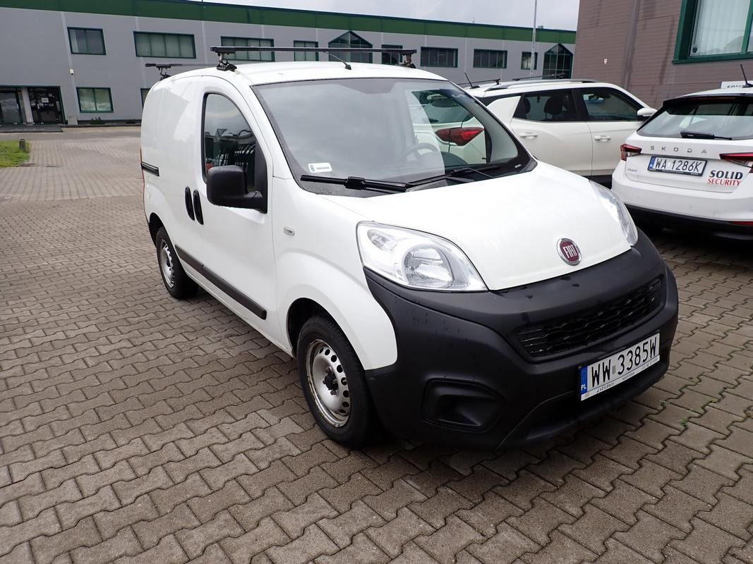 FIAT FIORINO FURGON BLASZAK - Skåpbil: bild 1 FIAT FIORINO FURGON BLASZAK - Skåpbil: bild 1