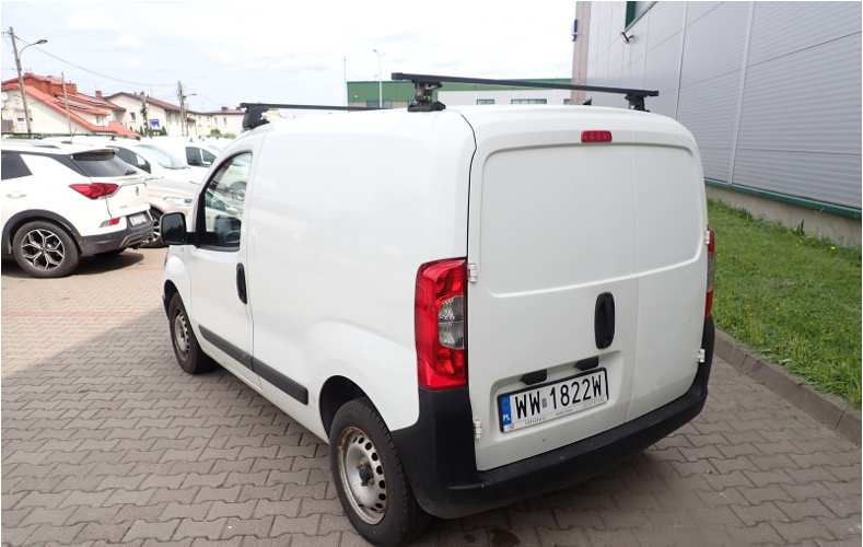 FIAT FIORINO FURGON BLASZAK - Skåpbil: bild 4 FIAT FIORINO FURGON BLASZAK - Skåpbil: bild 4
