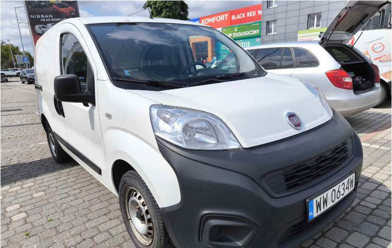 FIAT FIORINO FURGON BLASZAK - Skåpbil: bild 1 FIAT FIORINO FURGON BLASZAK - Skåpbil: bild 1