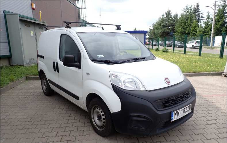 FIAT FIORINO FURGON BLASZAK - Skåpbil: bild 1 FIAT FIORINO FURGON BLASZAK - Skåpbil: bild 1