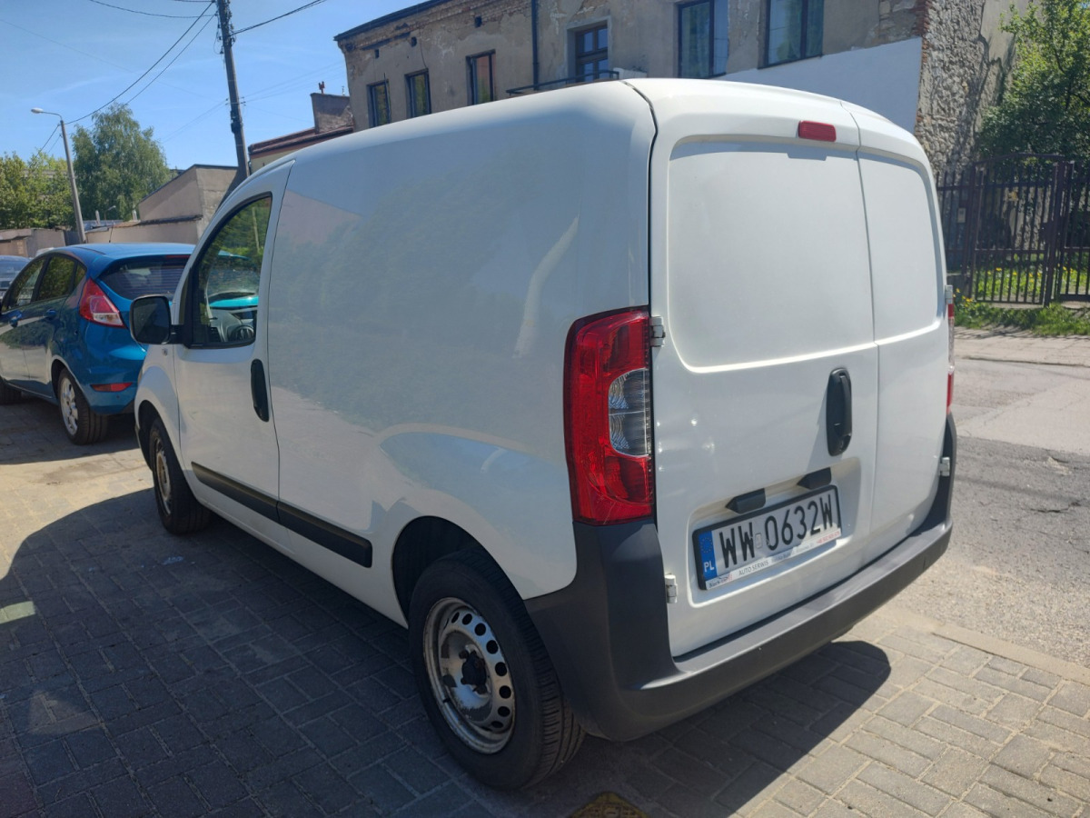 FIAT FIORINO FURGON BLASZAK - Skåpbil: bild 4 FIAT FIORINO FURGON BLASZAK - Skåpbil: bild 4
