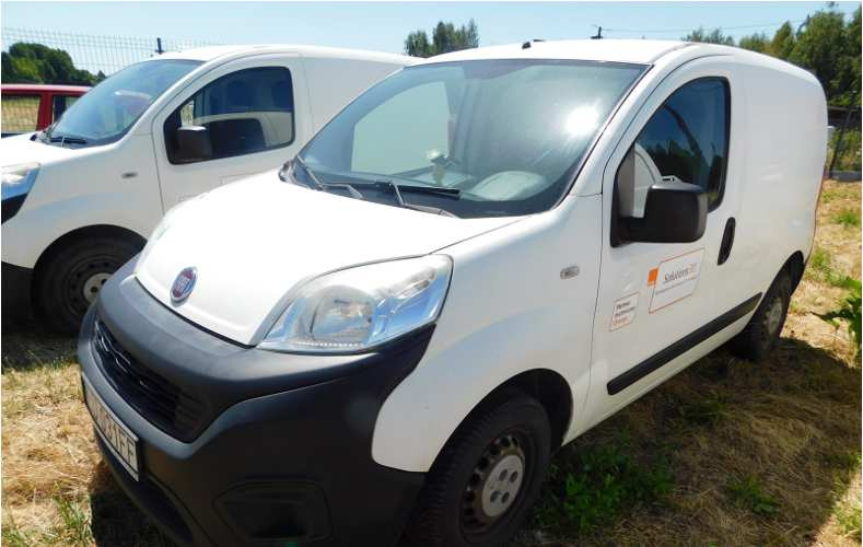 FIAT FIORINO FURGON BLASZAK - Skåpbil: bild 2 FIAT FIORINO FURGON BLASZAK - Skåpbil: bild 2