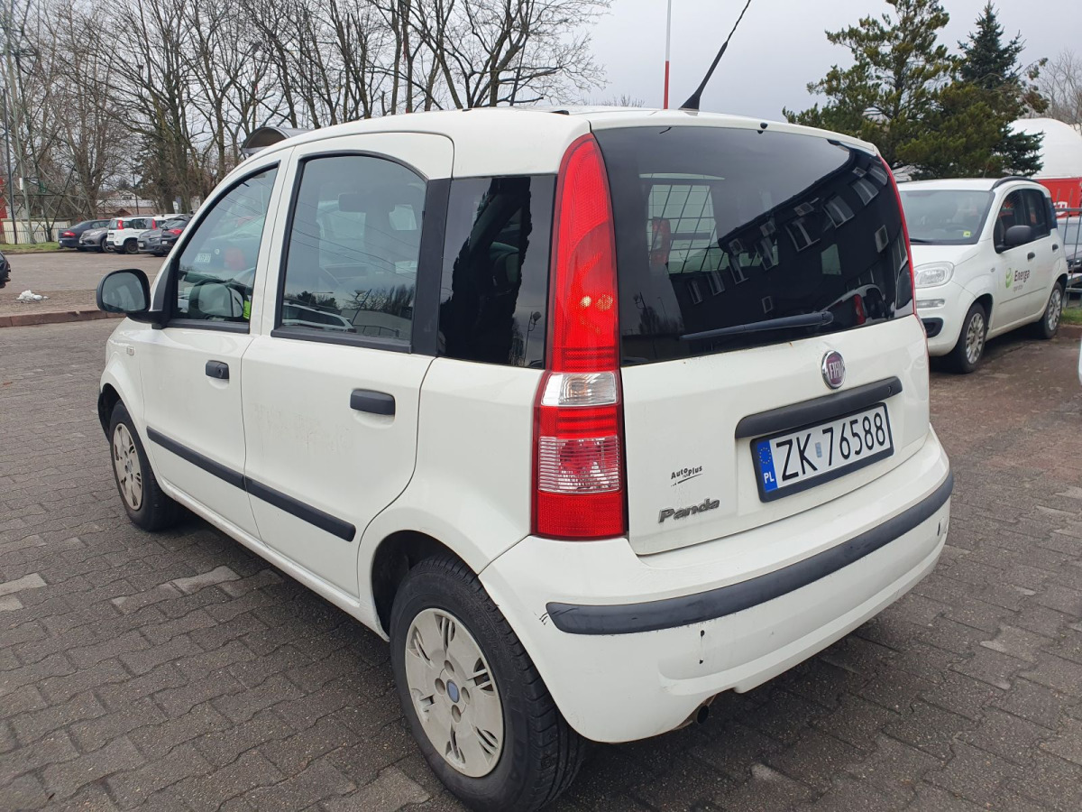 FIAT PANDA HATCHBACK - Hatchback/ Halvkombi: bild 3 FIAT PANDA HATCHBACK - Hatchback/ Halvkombi: bild 3