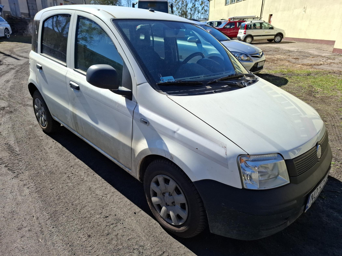FIAT PANDA VAN - Personbil: bild 1 FIAT PANDA VAN - Personbil: bild 1