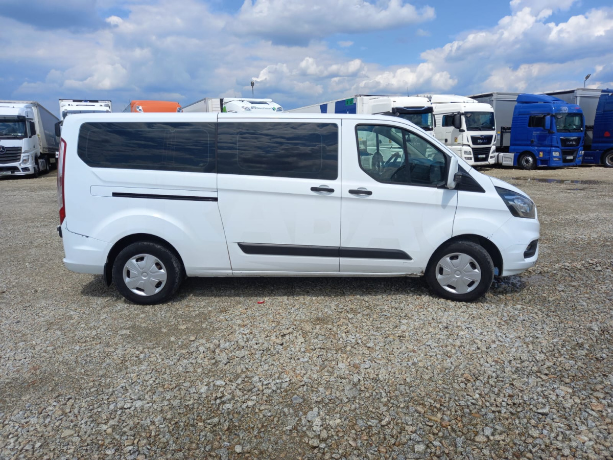 FORD TRANSIT CUSTOM VAN - Personbil: bild 4 FORD TRANSIT CUSTOM VAN - Personbil: bild 4