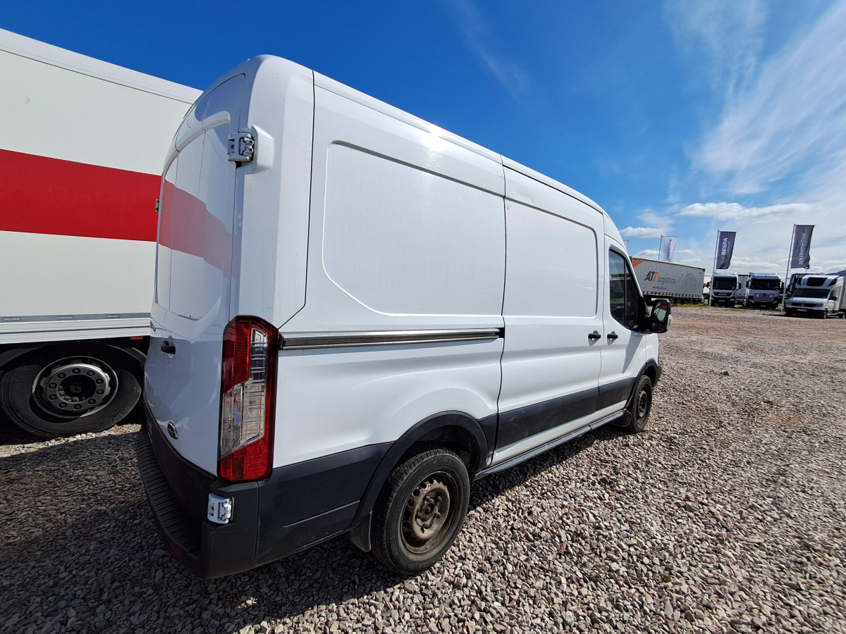 FORD TRANSIT FURGON BLASZAK - Skåpbil: bild 4 FORD TRANSIT FURGON BLASZAK - Skåpbil: bild 4