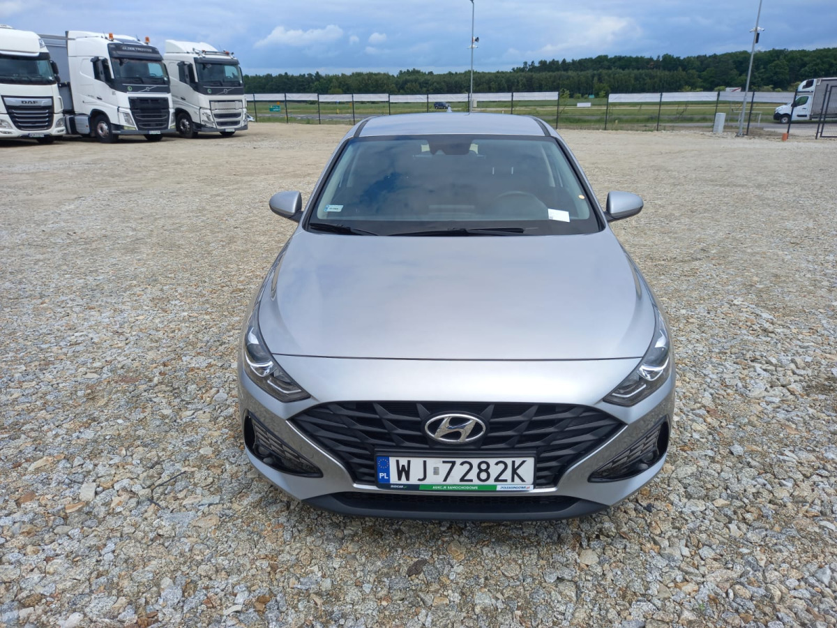 HYUNDAI I30 HATCHBACK - Hatchback/ Halvkombi: bild 2 HYUNDAI I30 HATCHBACK - Hatchback/ Halvkombi: bild 2