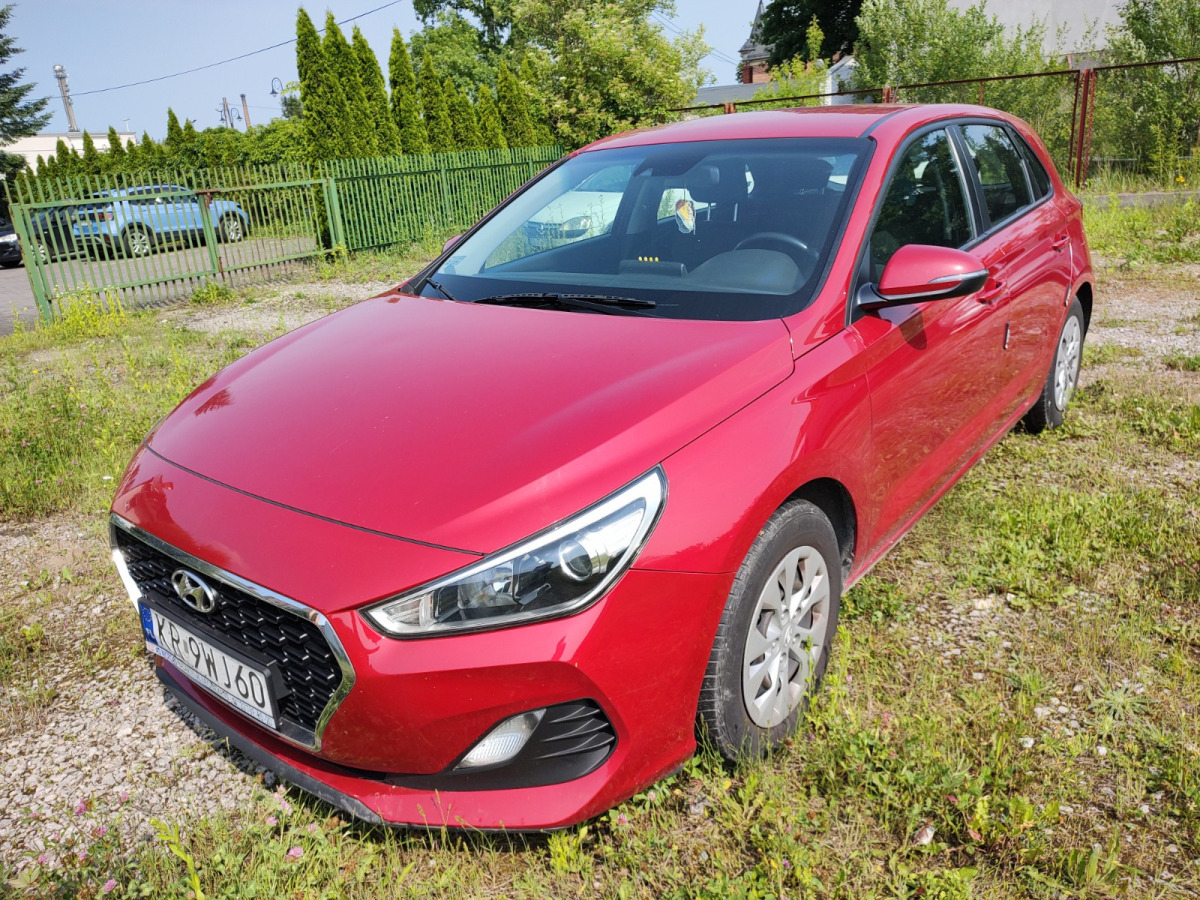 HYUNDAI I30 HATCHBACK - Hatchback/ Halvkombi: bild 3 HYUNDAI I30 HATCHBACK - Hatchback/ Halvkombi: bild 3