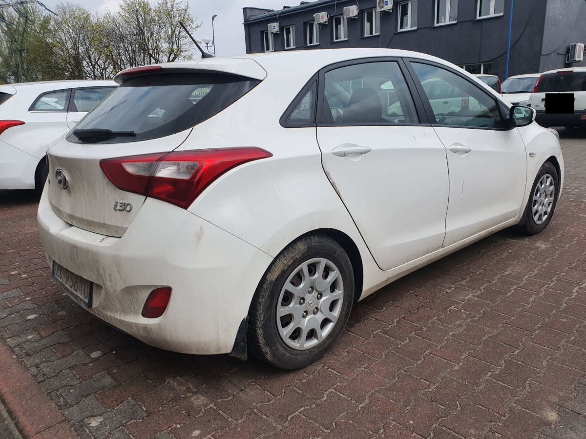 HYUNDAI I30 HATCHBACK - Hatchback/ Halvkombi: bild 4 HYUNDAI I30 HATCHBACK - Hatchback/ Halvkombi: bild 4