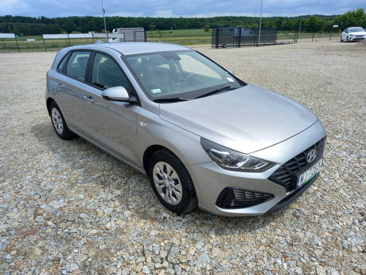 HYUNDAI I30 HATCHBACK - Hatchback/ Halvkombi: bild 1 HYUNDAI I30 HATCHBACK - Hatchback/ Halvkombi: bild 1