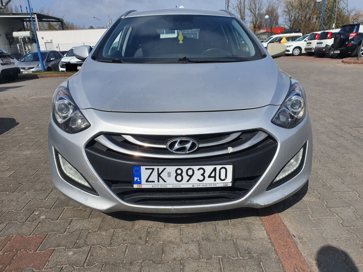 HYUNDAI I30 KOMBI - Personbil: bild 5 HYUNDAI I30 KOMBI - Personbil: bild 5