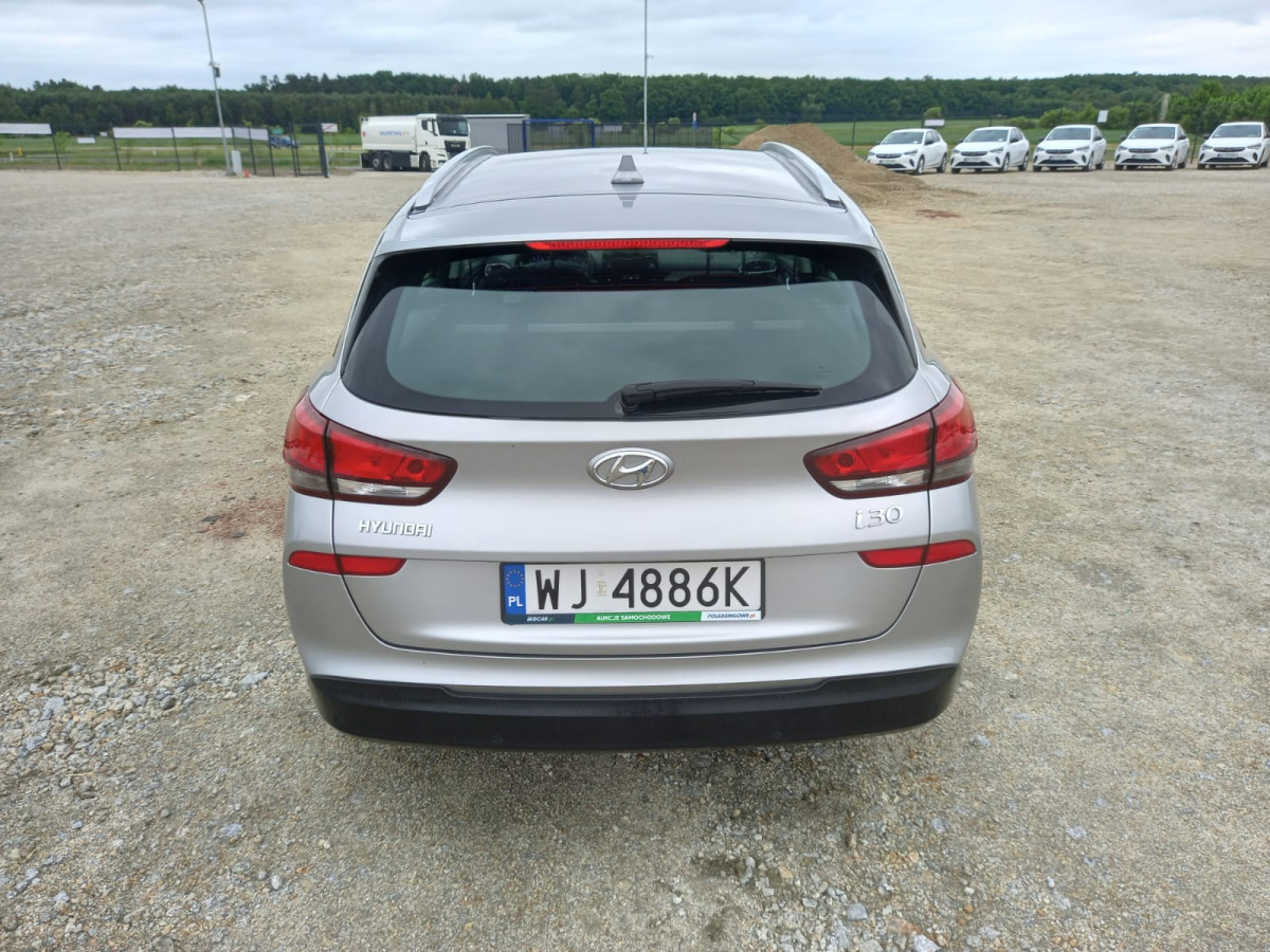 HYUNDAI I30 KOMBI - Personbil: bild 4 HYUNDAI I30 KOMBI - Personbil: bild 4