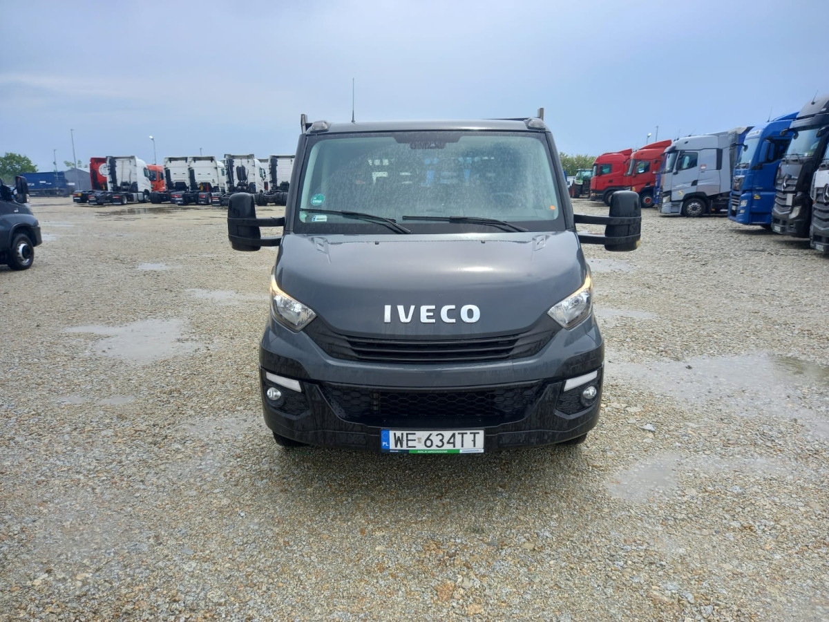 IVECO DAILY 35S15 DOKA - Dubbelhytt transportbil: bild 3 IVECO DAILY 35S15 DOKA - Dubbelhytt transportbil: bild 3