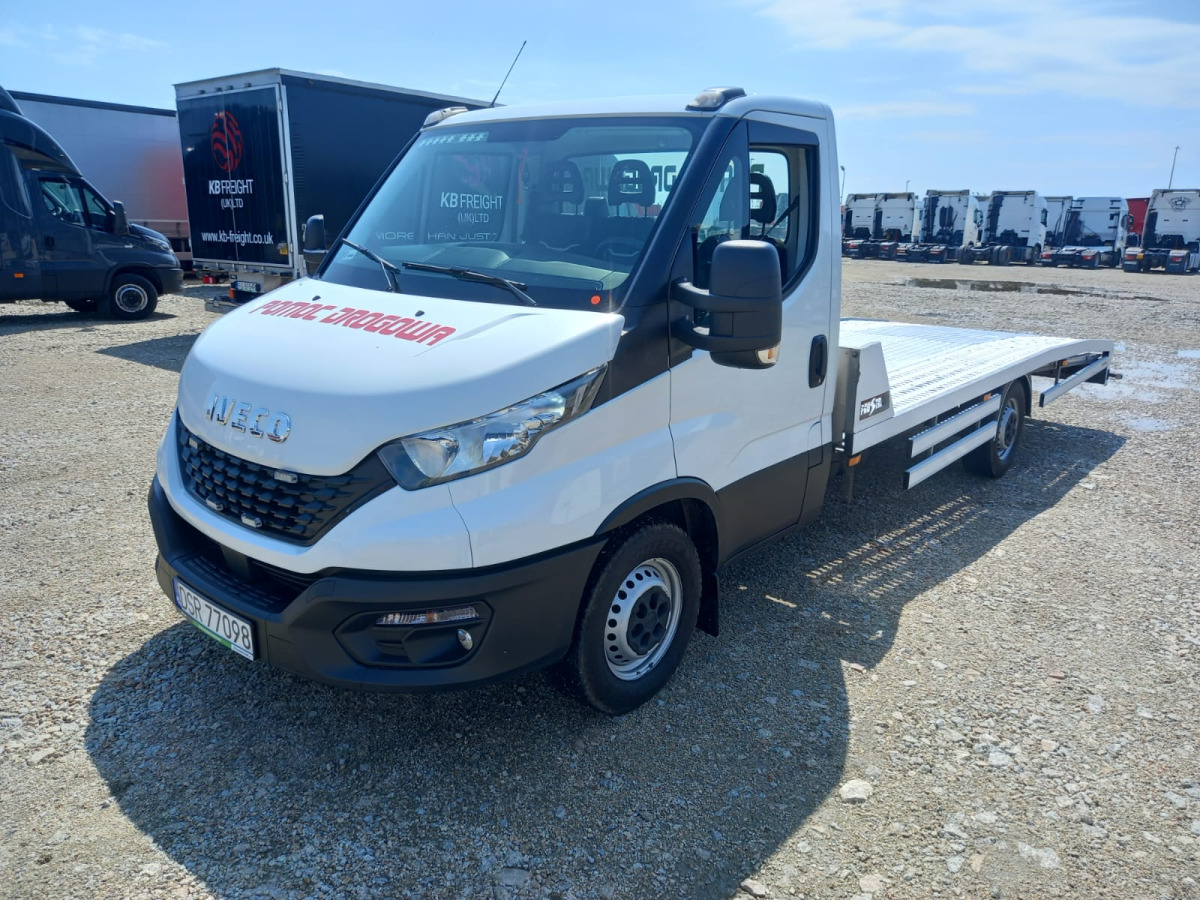 IVECO DAILY 35S18 3.0 AUTOLAWETA - Bärgningsbil: bild 2 IVECO DAILY 35S18 3.0 AUTOLAWETA - Bärgningsbil: bild 2