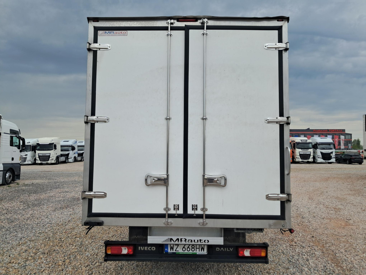 IVECO DAILY 50C18 CHŁODNIA/IZOTERMA - Kylbil: bild 5 IVECO DAILY 50C18 CHŁODNIA/IZOTERMA - Kylbil: bild 5