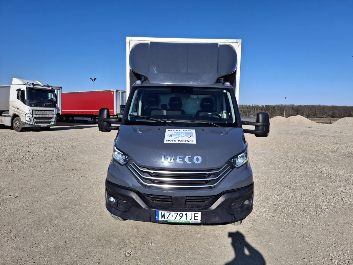 IVECO DAILY 50C18 KONTENER Z WINDĄ - Lastbil med skåp: bild 3 IVECO DAILY 50C18 KONTENER Z WINDĄ - Lastbil med skåp: bild 3